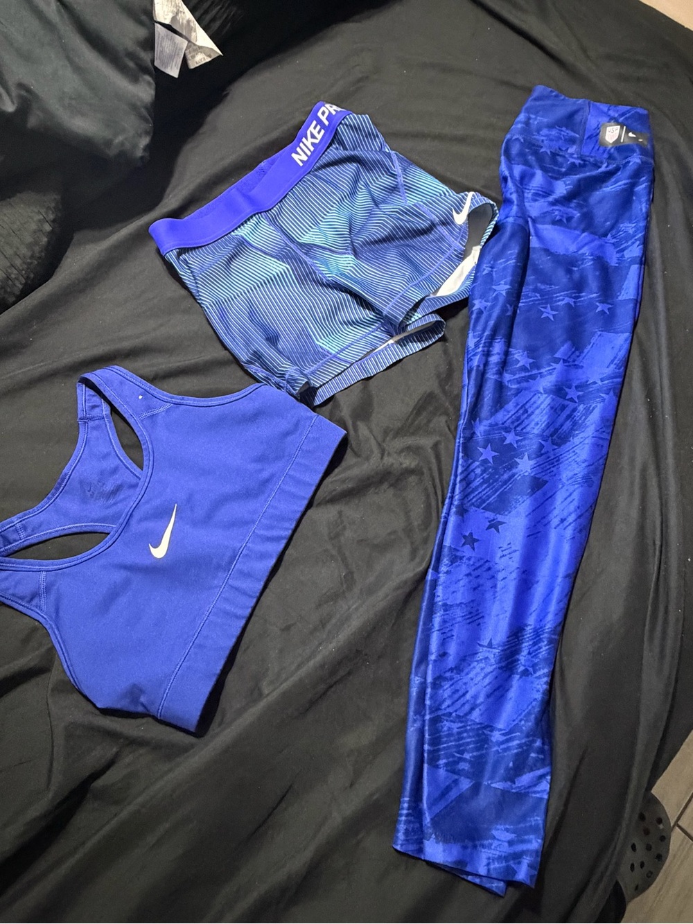 Nike Blue Active Set - Sports Bra, Shorts & Leggings